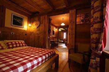 Hotel Tivet Gressan Exterior photo
